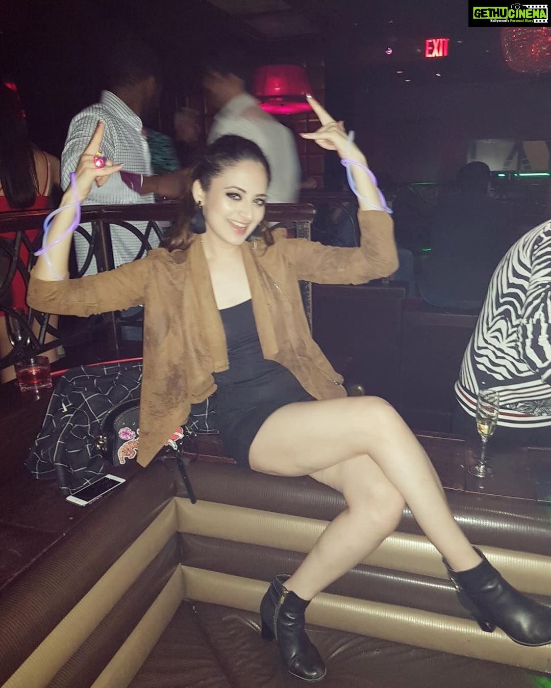 Zoya Afroz Instagram - #alittlepartyneverkillednobody 😉😂