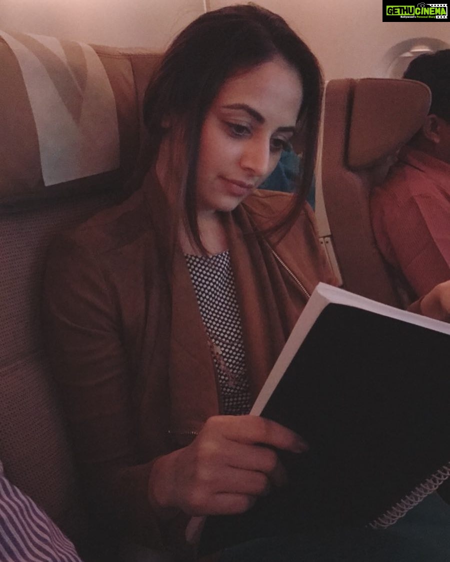Zoya Afroz Instagram - Reading in the air! #ScriptReadings #onflight #BestTimeToRead #NewYorkCalling New York, New York
