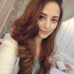 Zoya Afroz Instagram - 💇
