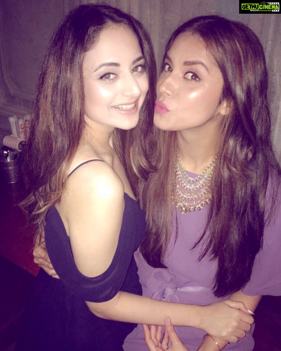 Zoya Afroz Instagram - Damn which highlighter is it girl?! ✨👀🤔😅🤣 #highlighteronfleek #birthdaykisses missing our 3rd musketeer @sagarikachhetriofficial 😘