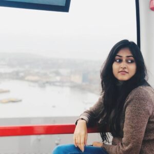Harika Narayan Instagram - Me : yes vacation? Did you just call me?
Vacation : haha...mooskoni pani chusko po. By the way!!! mask up first😆
Me : 😷