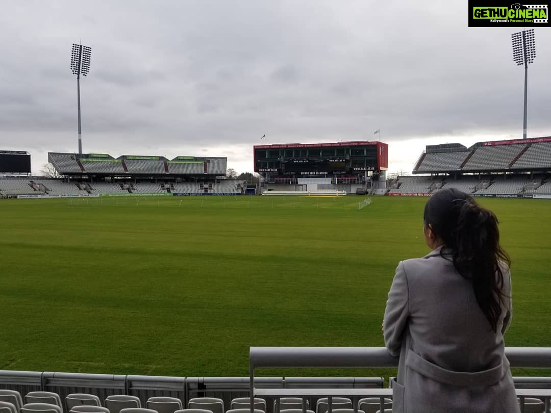 Harika Narayan Instagram - It was such a nice time visiting one of the oldest and famous International Cricket grounds🖤 Emirates Old Trafford Cricket Ground