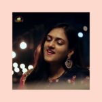Harika Narayan Instagram - Here is the new song cover of #channamereya along with @karthikkodakandla @krishprajwal @mangomusiclabel Full song link in bio