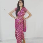 Harika Narayan Instagram – #Amma_saree #kachabosi  #in_love_with_sareewrap_style
#Festival_mood ❤