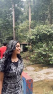 Haripriya Instagram - Waterfalls in Malaysia 🌊🦋 . . . . #Haripriya #haripriyasinger #vacation #travel #malaysia #explore #peace #nature #reels #instareels