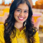 Haripriya Instagram - 😁😌😆👀😒 . . . Re-posting cozzzz ya girll messy 🥲 #haripriya #haripriyasinger #mood #clueless #musician #lifesgood Madurai, India