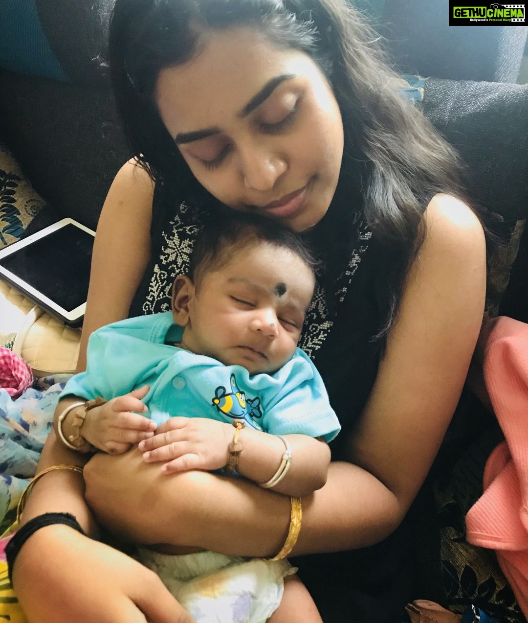 Haripriya Instagram - brown baby boy ! ❤️👶🏼 PS: MY NEPHEW .#babyboy #nephew