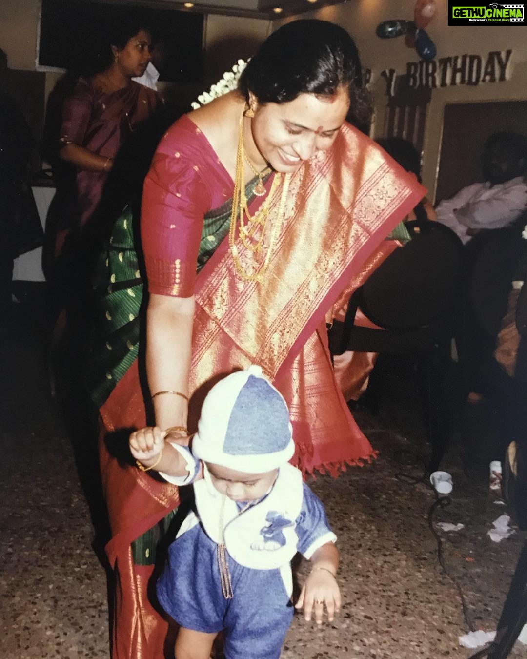 Haripriya Instagram - Happy women’s day everyone :) Ps: That is my mom and my brother