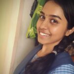 Haripriya Instagram - Happy new year everyone !! Hope 2018 brings loads of happiness and peace 🌹 Ps: Back to school from tomorrow (my nightmare)