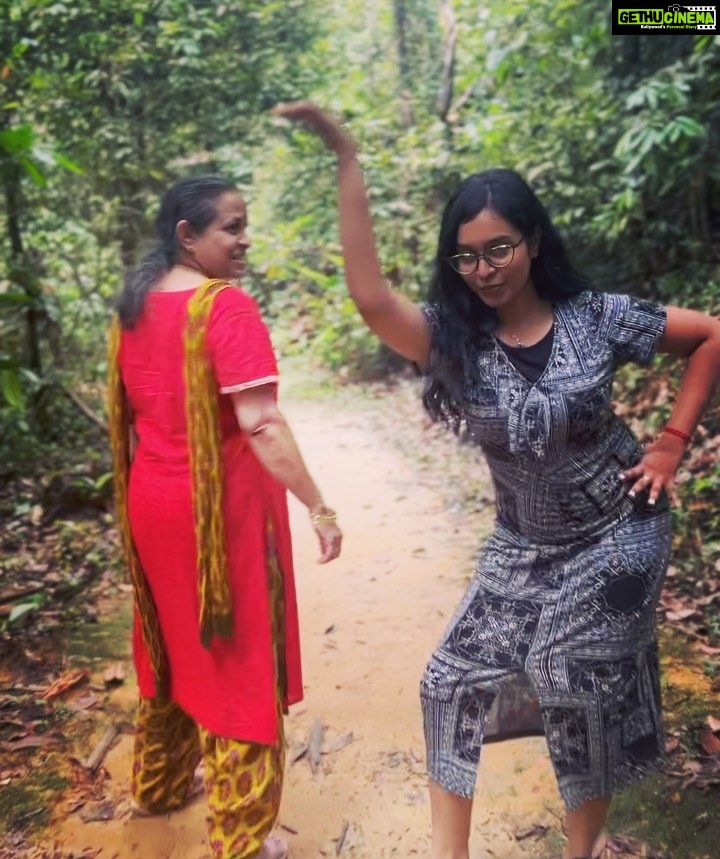 Haripriya Instagram - Thank you for everything 2022. 🤍 . . . #haripriya #newyear #2023 Peace