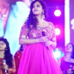 Manisha Eerabathini Instagram - Growing up, I remember one particular India trip where I listened to the Khushi album on loop - literally the same songs on the CD player in the car for 2 months. To think that I’d be able to sing for Pawan Kalyan sir’s movie is just crazy 🤯 It is nothing short of an honor and I can’t thank @musicthaman sir enough for trusting me with this beautiful song. Will never forget it 🙏🏻 Thank you to @shyamkasarlalyrics sir @music.srikrishna and all the musicians/technicians of the movie 🙏🏻 Good luck to the entire team of Bheemla Nayak, it’s releasing today! Tag me if you hear my voice in the movie 😃 song will release soon! Wearing this stunning outfit by @geethikakanumilli 😍 #BheemlaNayak #PSPK #BheemlaNayakSongs #PawanKalyan Hyderabad