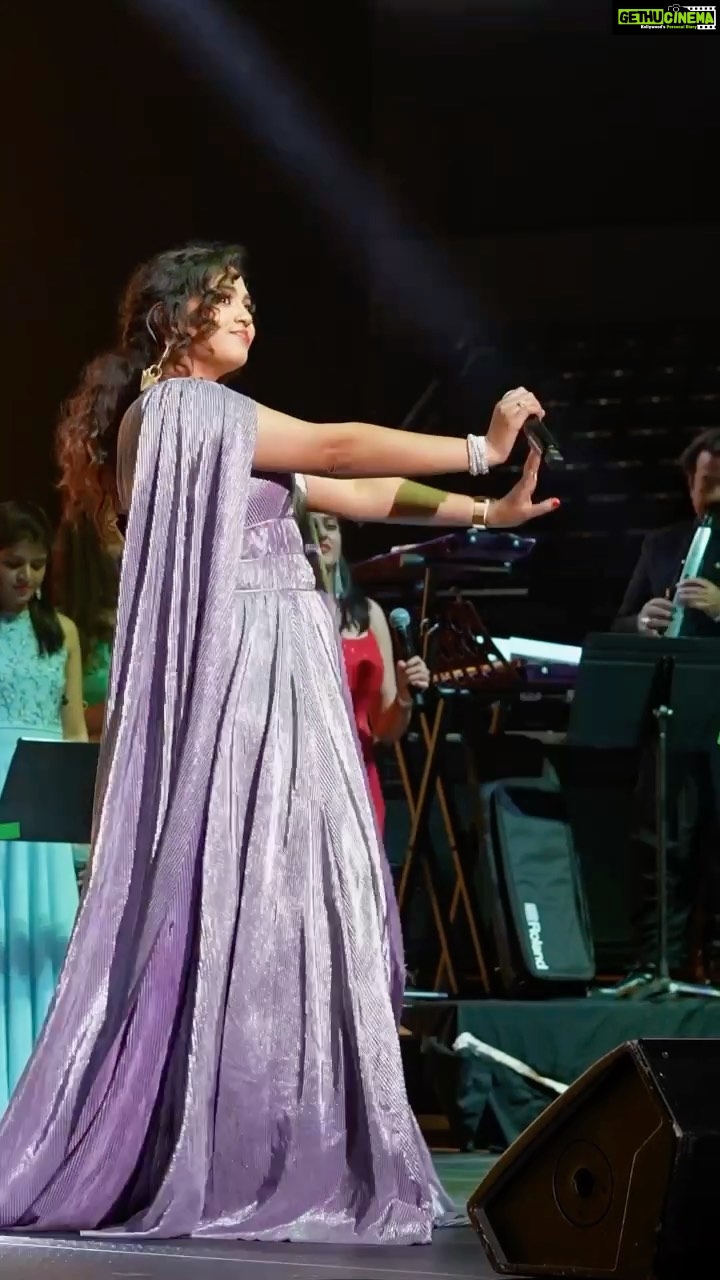 Manisha Eerabathini Instagram - Me encanta bailar ✨🎤 #1MinMusic Lead Camera/Editor: @billaclicks Director/Editor: @siddey Outfit: @varshaguntukalabel Dallas, Texas