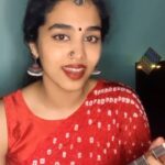 Manisha Eerabathini Instagram – #Navrathri Day 4 ❤️ – This obviously has nothing to do with red but my mom was singing this the other day while FaceTiming so I thought I’d do it! #Bathukamma is probably her most favorite festival – the colors, the dancing, the flowers 🌸 
#NavrathriSeries #Day4 #ChithuChithulaBomma