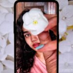 Manisha Eerabathini Instagram - @aksheyabharadwaj suggested doing a photoshoot over video call and I said sure (elaagu boldantha time undhi) - I did not expect it to turn out like this 😱 more to come 🥰 #FacetimePhotoShoot Quarantine