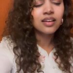 Manisha Eerabathini Instagram - Random, casual elevator jams - this song though 😍🎶 #LiveSinging #MightDeleteLater #OverThinking #Throwback #Reels #ReelsIndia #Yettagayya #Beatbox
