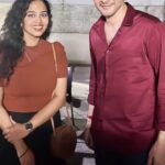 Manisha Eerabathini Instagram – @urstrulymahesh sir 🥰❤️😘

Thank you @musicthaman sir for this and for having me be a part of the #SarkaaruVariPaata rap song 🙏🏻 Written by @maahaamc & shared with @ravurisravana.bhargavi @srisoumyav @sruthiranjani @harika_narayan @pratyusha_pallapothula 

#SVP #MaheshBabu #SuccessMeet #Superstar #superstarmahesh Kurnool