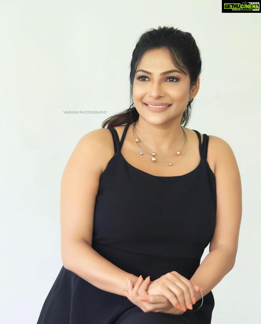 Rethika Srinivas - 4K Likes - Peace begins with a smile !
#rethikasrinivas #smile #positivevibes