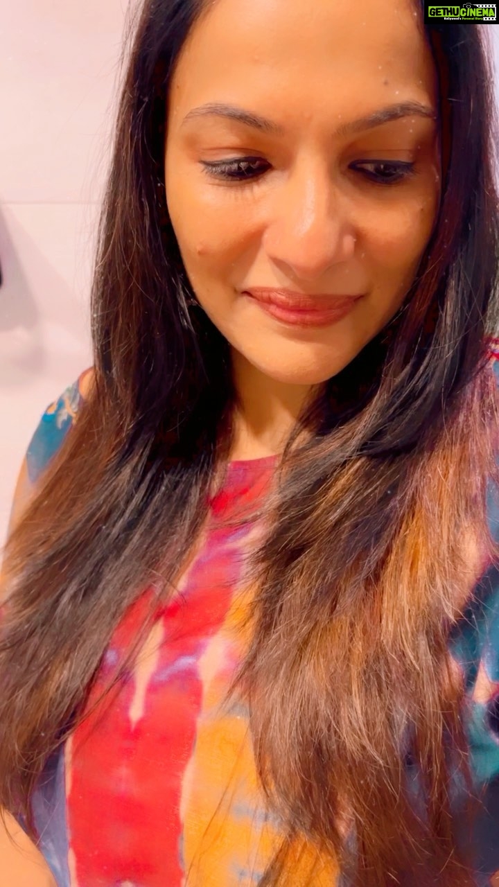 Rethika Srinivas Instagram - Banna re done š āāā #waitforit #banna #trending #closeup #viral #rethikasrinivas #serene #reels #expression #instareels #chennai #moodygrams #justanotherdayinwa #reelitfeelit #goodpart #attitude #positivity #rethikasjustmywayfam #exclusive #timeless #instagood #instafamous #food #actress #fun #staypositive #black #team #bright #inthemiddle