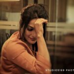 Rethika Srinivas Instagram - Monday feels like a good day today 😉✨ #recentphotoshoot Photo @sheimour69 @sheimourcapture @sheimour Hair and Make up @makemeupbyjanani #rethikasrinivas #smile #brown #newphotoshoot #trending #rethikasjustmywayfam #instafamily #expression #positivevibes #justanotherdayinwa ##exclusive #timeless #instagood #instafamous #rain #actress #staysafe #staypositive #rethikasjustmyway