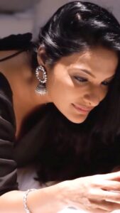 Rethika Srinivas Instagram - The beauty of spending time with self ✨

Photography @nvn_photography446 
Video @videosiva 
Styled by @styleupramyasekar 
Blouse @ramya_sekar_design_studio 
YT channel @velvetstories_ 
Hair and Make up @nirmala.jansi 
Location @casuarina_bay

———
#tamilsongs #newphotoshoot #trending #closeup #green #rethikasrinivas #rethikasjustmyway #oxidisedjewellery #expression #instareels #chennai #moodygrams #justanotherdayinwa #reelitfeelit #jhumkas #attitude #black #rethikasjustmywayfam #exclusive #timeless #instagood #instafamous #qualitytime #actress #unfiltered #staypositive #metime #fortyrulesoflove #hair #book