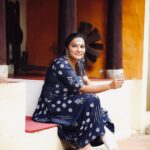 Rethika Srinivas Instagram - Never bend your head. Always hold it high. Look the world straight in the eye ✨ #recentphotoshoot Photo by @iamanaditya Beautiful Location @indeco_swamimalai Location contact 094444 10395 #indecoswamimalai #newphotoshoot #trending #nature #blue #rethikasrinivas #rethikasjustmyway #instafamily #expression #positivevibes #chennai #moodygrams #justanotherdayinwa #skincare #orange #attitude #positivity #rethikasjustmywayfam #exclusive #timeless #instagood #instafamous #swamimalai #actress #staysafe #staypositive INDeco Hotels, Swamimalai