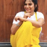 Rethika Srinivas Instagram - Your attitude determines your color. Mine is finding a ray of sunshine in everything🌻✨ #recentphotoshoot Photo @varuun.jpg Makeup @makeupbysaineethz Hair @makeupwithlekha ——— #rethika #newphotoshoot #trending #smile #nofilter #rethikasrinivas #rethikasjustmyway #instafamily #expression #positivevibes #chennai #moodygrams #justanotherdayinwa #skincare #messyhair #attitude #positivity #skin #exclusive #timeless #instagood #instafamous #actress #staysafe #staypositive #selflove #casual #yellow