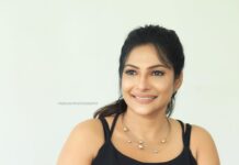 Rethika Srinivas Instagram - Wherever you go, no matter what the weather, always bring your own sunshine 🌻✨ #recentphotoshoot Photo @varuun.jpg Makeup @makeupbysaineethz Hair @makeupwithlekha ——— #rethika #newphotoshoot #trending #smile #dress #rethikasrinivas #rethikasjustmyway #instafamily #expression #positivevibes #chennai #moodygrams #justanotherdayinwa #skincare #messyhair #attitude #positivity #skin #exclusive #timeless #instagood #instafamous #smokeyeyes #actress #staysafe #staypositive #selflove #simplicity #black