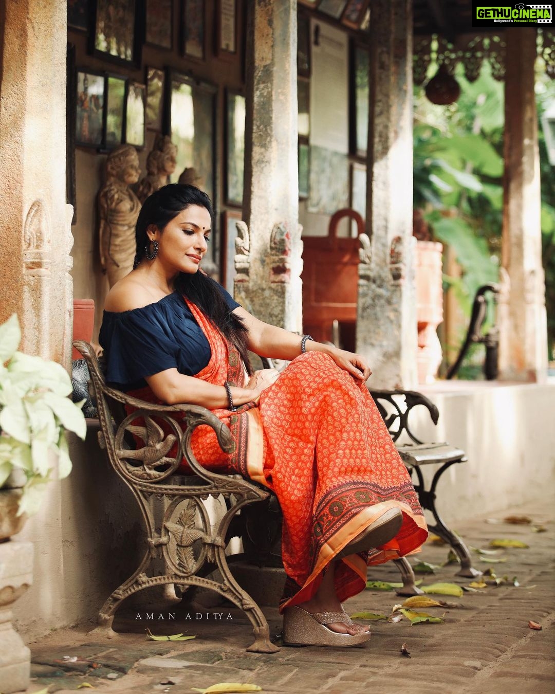 Rethika Srinivas - 3.8K Likes - Every day may not be good… but there’s something good in every day.
Have a good day you all ✨
#recentphotoshoot
Photo by @iamanaditya
MUA @mayura_makeup_studio
Beautiful Location @indeco_swamimalai
Location contact 094444 10395
#indecoswamimalai #newphotoshoot #trending #swing #blue #rethikasrinivas #rethikasjustmyway #instafamily #expression #positivevibes #chennai #moodygrams #justanotherdayinwa #skincare #orange #attitude #positivity #rethikasjustmywayfam #exclusive #timeless #instagood #instafamous #swamimalai #actress #staysafe #staypositive