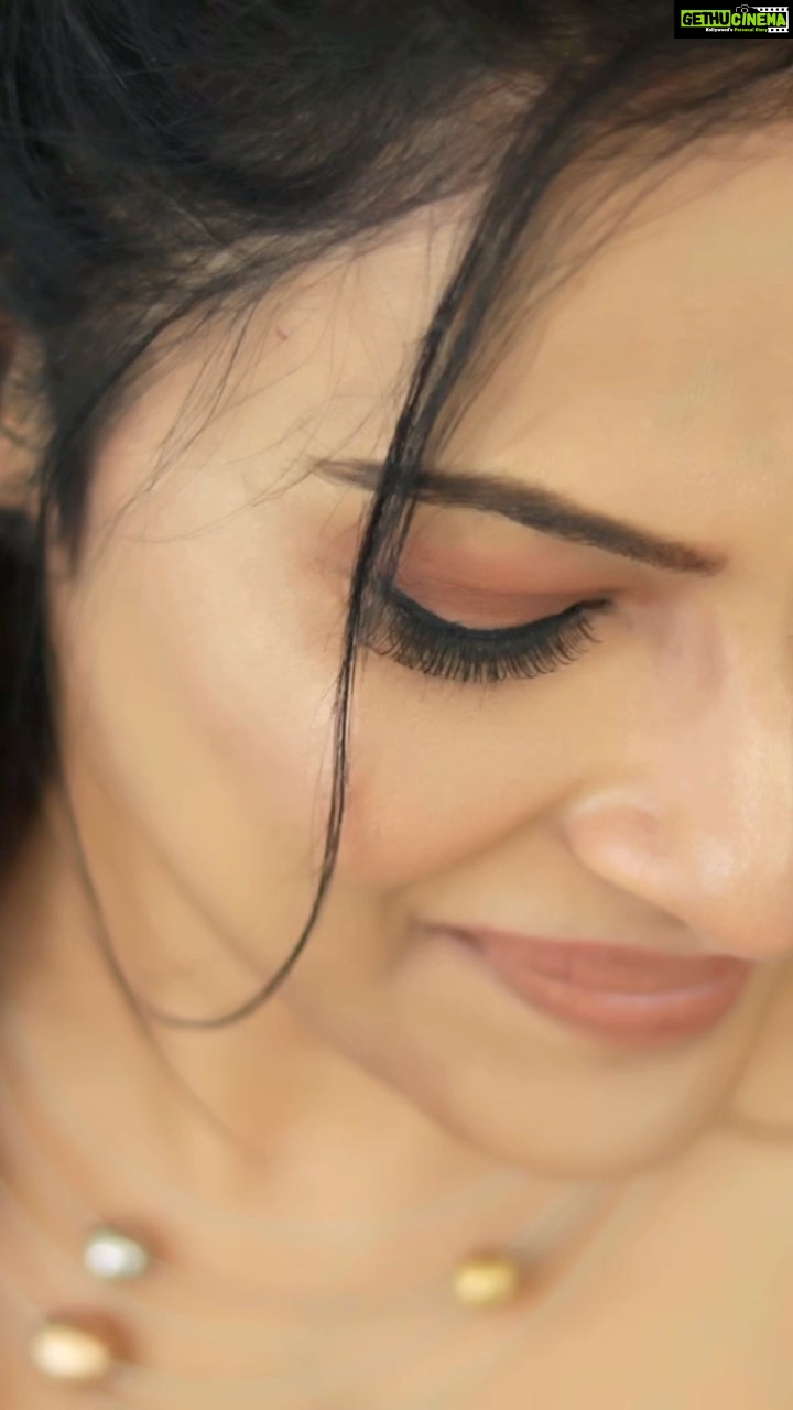 Rethika Srinivas - 23.9K Likes - Listen to me now 👻
#recentphotoshoot
Photo @varuun.jpg
Makeup @makeupbysaineethz
Hair @makeupwithlekha
———
#hookstep #newphotoshoot #trending #closeup #viral #rethikasrinivas #serene #reels #expression #instareels #chennai #moodygrams #justanotherdayinwa #reelitfeelit #waves #attitude #positivity #rethikasjustmywayfam #exclusive #timeless #instagood #instafamous #dance #actress #fun #staypositive #black #team #bright