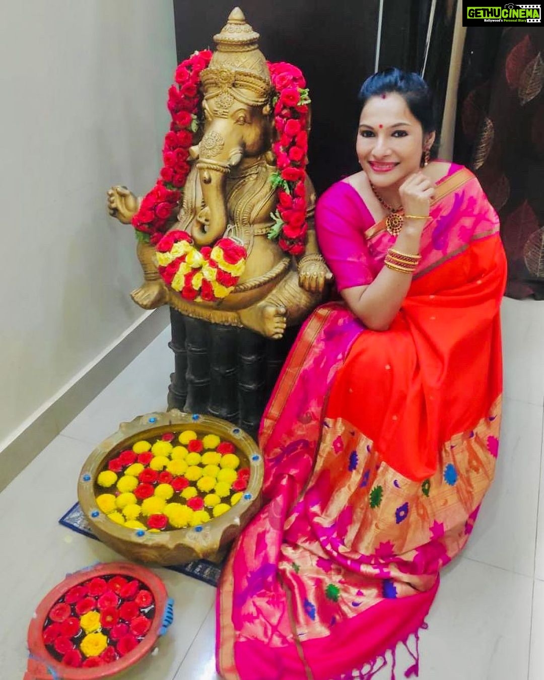 Rethika Srinivas Instagram - May Lord Ganesha bless you and your family with good fortune and wisdom and remove all obstacles. Happy Ganesh Chaturthi! ✨ #rethikasrinivas #rethika #festival #ocassion #goodvibes #ganeshchaturthi #vinayakachavithi #spreadpositivity #staystrong #drape #brightside #everyday #inspire #indianwear #goodday #rethika #dressup #ethnic #saree #tamilmovie #saree #positivity #spreadhappiness #red #prosperity #light #wisdom