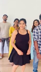 Rethika Srinivas Instagram - Grooving to the latest trend in between the shoot with @varuun.jpg @saineethz10 @makeupwithlekha 🌻✨

———
#hookstep #newphotoshoot #trending #closeup #viral #rethikasrinivas #serene #reels #expression #instareels #chennai #moodygrams #justanotherdayinwa #reelitfeelit #waves #attitude #positivity #rethikasjustmywayfam #exclusive #timeless #instagood #instafamous #dance #actress #fun #staypositive #black #team #bright #inthemiddle