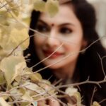 Rethika Srinivas Instagram – If you just focus on the smallest details, you never get the big picture right.

#recentphotoshoot 

Photo @sheimour69 @sheimourcapture @sheimour 
Edit @rasvik_m 
Hair and Make up @makemeupbyjanani 

———
#eyes #newphotoshoot #trending #closeup #brown #rethikasrinivas #rethikasjustmyway #instafamily #expression #positivevibes #chennai #moodygrams #justanotherdayinwa #skincare #red #attitude #positivity #rethikasjustmywayfam #exclusive #timeless #instagood #instafamous #lockdown #actress #staysafe #staypositive