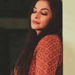 Rethika Srinivas Instagram - The best and most beautiful things in the world cannot be seen or even touched. They must be felt with the heart. Keep it alive :) #recentphotoshoot Photo @sheimour69 @sheimourcapture @sheimour Edit @rasvik_m Hair and Make up @makemeupbyjanani ________________________________ #eyes #newphotoshoot #trending #closeup #brown #rethikasrinivas #rethikasjustmyway #instafamily #expression #positivevibes #chennai #moodygrams #justanotherdayinwa #skincare #red #attitude #positivity #rethikasjustmywayfam #exclusive #timeless #instagood #instafamous #lockdown #actress #staysafe #staypositive
