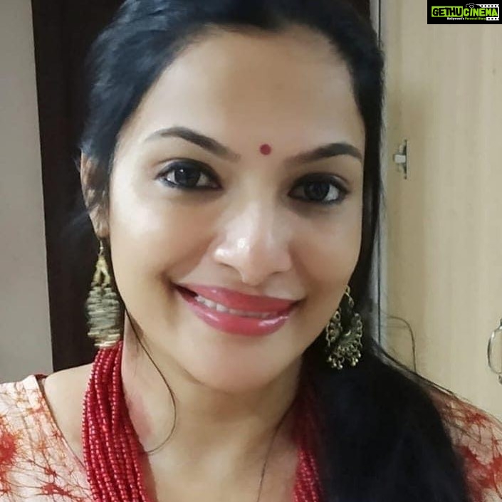 Rethika Srinivas Instagram - Have a pleasant day !#staysafe #actressrethikasrinivas