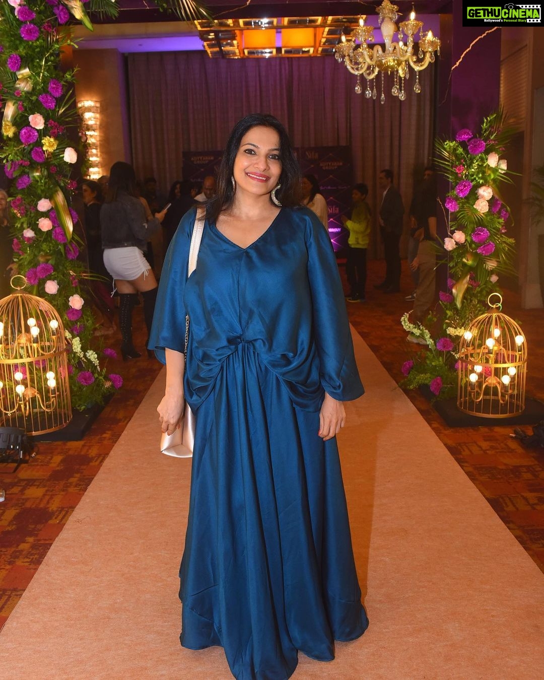 Rethika Srinivas Instagram - Sifa awards !! A great Saturday eve !! Fashion in chennai most happening !!#rethika #rethikasrinivas #fashionstyle #awards #event #style