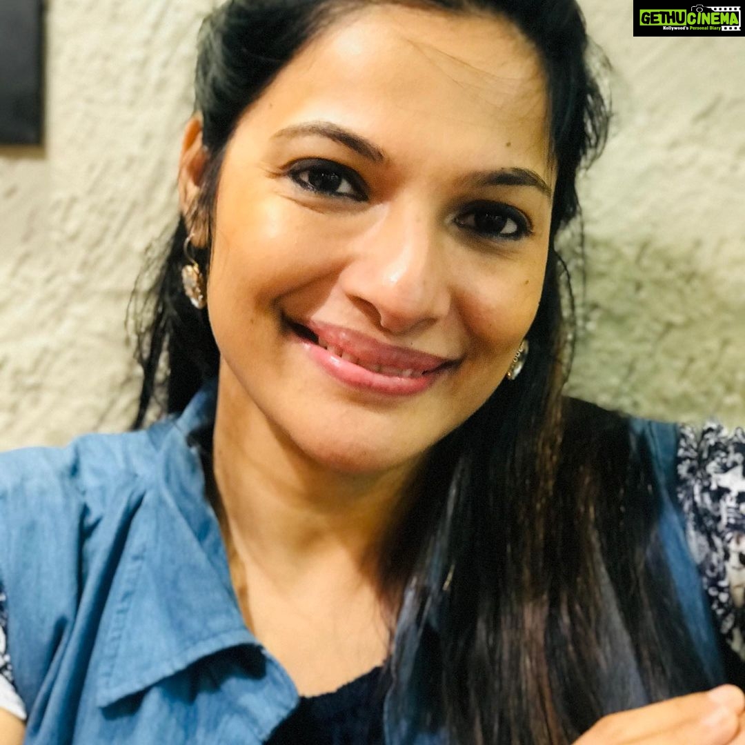 Rethika Srinivas Instagram - Good Afternoon !