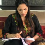 Rethika Srinivas Instagram – Journaling is like whispering to one’s self and listening at the same time.
Journal what you love, what you hate, what’s in your head, what’s important. Journaling organizes your thoughts; allows you to see things in a concrete way that otherwise you might not see.