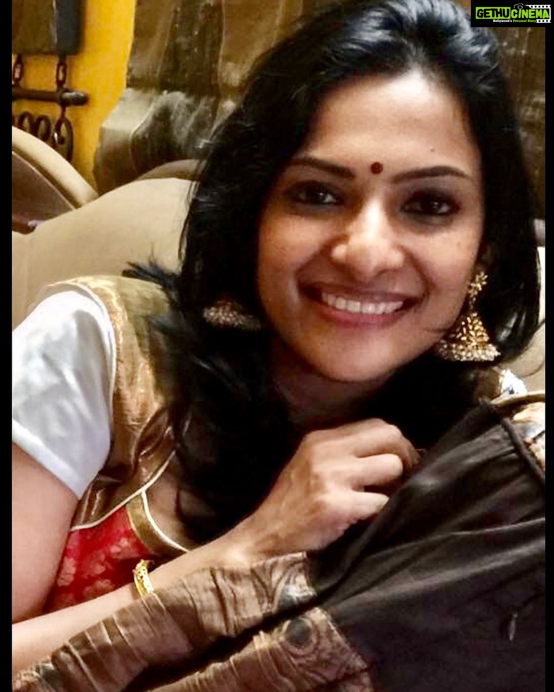 Rethika Srinivas Instagram - Have a pleasant and relaxed Sunday ! Stay blessed !