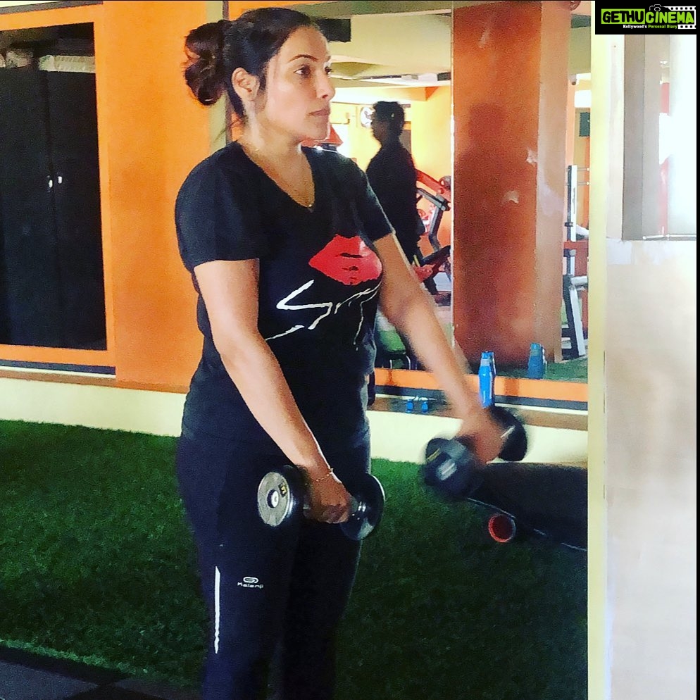 Rethika Srinivas Instagram - All progress takes place outside the comfort zone!! Good Day !!