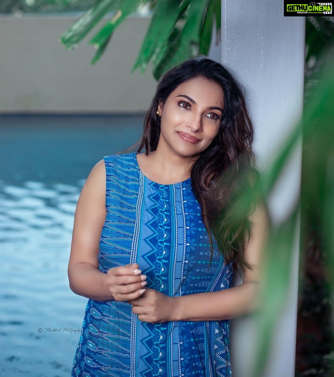 Rethika Srinivas Instagram - Live in the moment !!