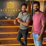 Aadarsh Balakrishna Instagram - Premium quality indeed! Thank you for an awesome grooming session @kingsmenbarbershop_official @vidvidhu