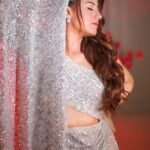 Aalisha Panwar Instagram - Sparkle on darling .. .✨🪩 . . . . Wearing- @the_adhya_designer Hair- @chhayanohar Clicked by- @sk_.click Location- @recreate.spaces