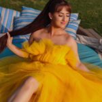 Aalisha Panwar Instagram - Yellow fever.. .💛 . . Wearing- @pankh_studio Styling- @nehaadhvikmahajan Hair - @chhayanohar Clicked by- @ashish_sawant__