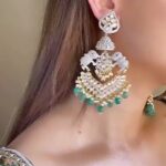 Aalisha Panwar Instagram – ..💚
.
.
#pashminadhaagonkesang #gettingready #trendingreels #hipikromorekro 
For more click on link in bio.. ! @hipiofficialapp 
.
.
Wearing- @neerusindia 
Jewellery- @adan_creation_ 
Styled- @nehaadhvikmahajan