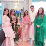 Aalisha Panwar Instagram – Ganpati Bappa Morya., Mangal Murti Morya .. ππ
@vikaaskalantri @gauravsbajaj @aarohi_panwar_18