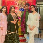Aalisha Panwar Instagram – Ganpati Bappa Morya., Mangal Murti Morya .. 🙏😇
@vikaaskalantri @gauravsbajaj @aarohi_panwar_18
