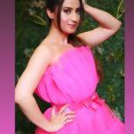Aalisha Panwar Instagram – π. .,