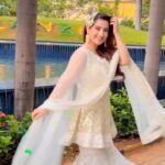 Aalisha Panwar Instagram - 🦢.. . . . . . . Wearing- @neerusindia Styled- @nehaadhvikmahajan Jewellery- @the_jewel_gallery