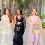 Aalisha Panwar Instagram - Watch Till The End To See Who Found The Laung At Last 😂🤣 @aalishapanwar157 @aakankshasingh30 . . . #reelsinstagram #reelkarofeelkaro #reelingitfeelingit