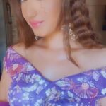 Aalisha Panwar Instagram - 👀🙈💁‍♀️.. .. Oh My God.. ..,, 😅 . . #reelitfeelit #reelkrofeelkro #trending #ohmygod #transition Wearing- @the_adhya_designer Jewellery- @the_jewel_gallery